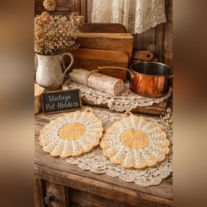 Vintage Crochet Daisy Pot Holders Set of 2 | Retro 70s Farmhouse Kitchen Decor